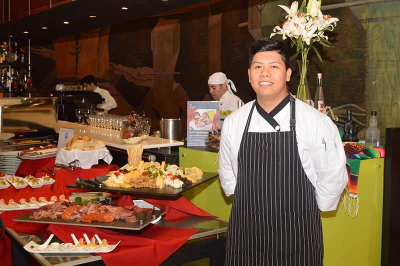 Kenyo Guardia, del Sheraton Lima Hotel, es el chef invitado para el Perú Mucho Gusto que se desarrolla en el Sheraton Asunción.
