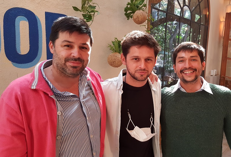 Gustavo Camio (der), Juan Carlos Guerrero y Rodrigo Puerto el equipo que comanda los restaurantes Patria Parrilla, La Provista, Pez y Pecadora.
