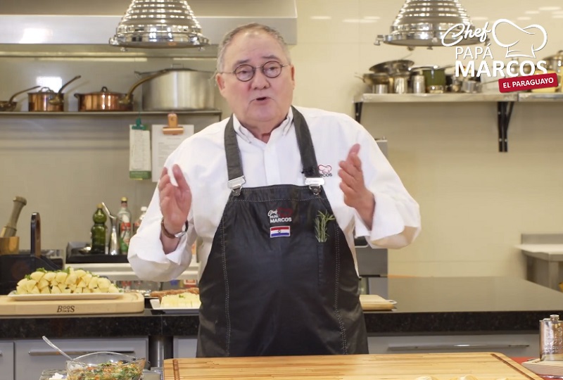 Chef Papá Marcos, en uno de los tantos videos que ya levantó en las plataformas digitales. Lleva cerca de 20 millones de visualizaciones