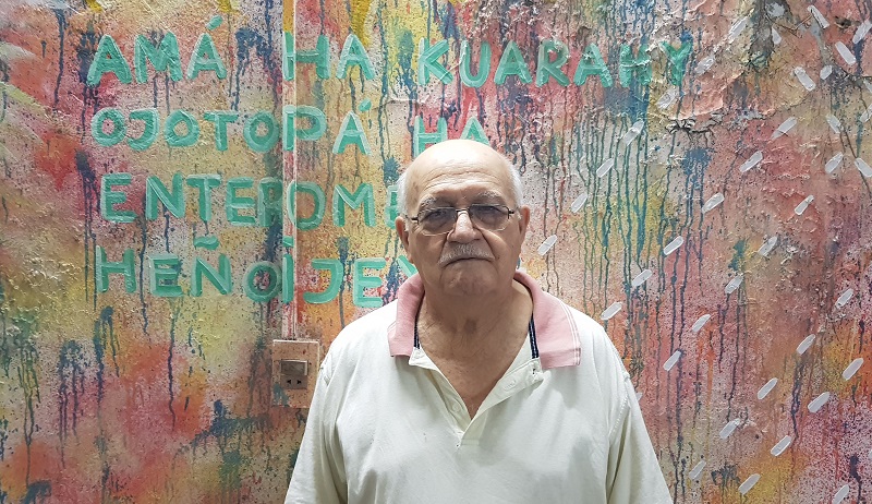 Quintín Notari, Don Chiqui, 80 años, es el propietario. 